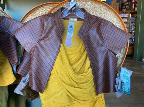 PHOTOS: New Raya and The Last Dragon Kids Costume and Boots Arrive at Walt Disney World and ...