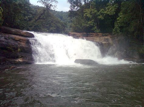 Travel spots: Thommankuthu Waterfalls