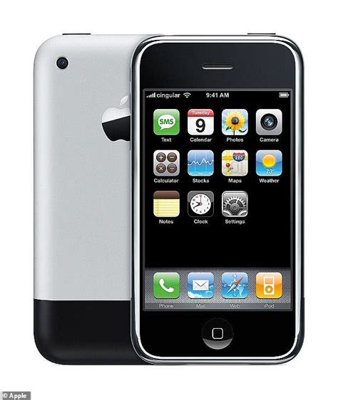 Factory sealed iPhone 1 from 2007 sold at auction for $39,000 - over 50 ...