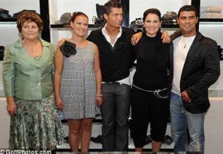 Cristiano Ronaldo family: siblings, parents, children, wife.