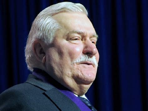 Lech Walesa Biography - Facts, Childhood, Family, Life History & Achievements of Polish President