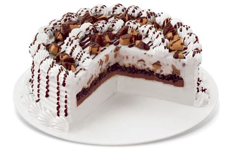 Reese's Peanut Butter Cups Blizzard Cake | Dairy queen ice cream cake