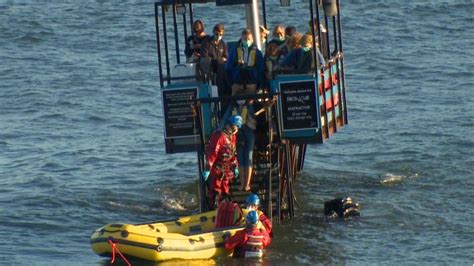 Burgh Island sea tractor breakdown: Sixteen trapped - BBC News