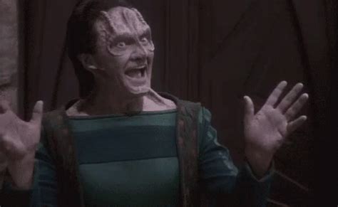 Star Trek Ds9 GIF – Star Trek Ds9 Garak – Բացահայտեք GIF պատկերներ և կիսվեք դրանցով