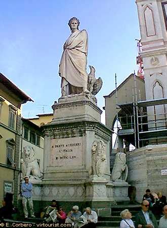 Florence, Piazza Santa Croce. VIRTOURIST.COM