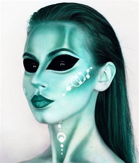 Alien makeup, Alien halloween makeup, Crazy halloween makeup