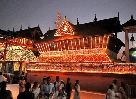 Guruvayur Sree Krishna Temple Thrissur, Kerala