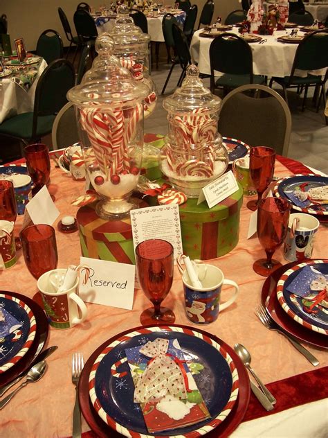 Christmas & Winter Table Decorating and Design Ideas - Christmas Party, Luncheon, Banquet, or ...