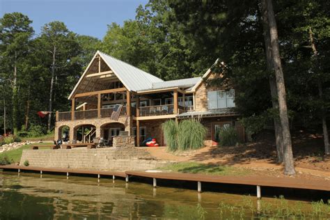 Lake House Rentals Near Me: Beautiful U.S. Lake House Rentals