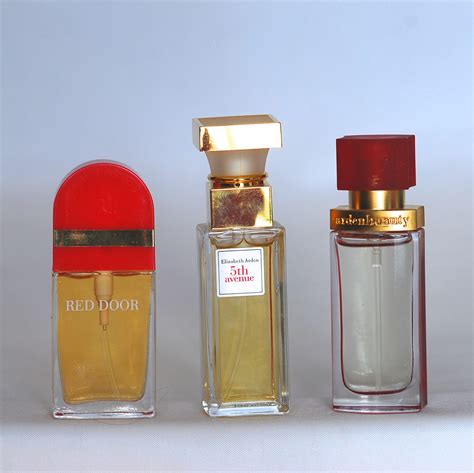 Three Bottles Of Vintage Elizabeth Arden Perfume & Cologne | QUIET WEST