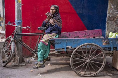 Street Photography - New Dehli, India I Jose Jeuland Photographer