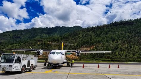 Paro Airport to Thimphu - A Walk in the World - Photo Travel Guide