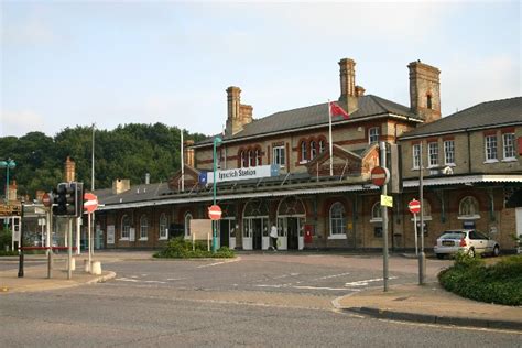 Ipswich railway station © Bob Jones cc-by-sa/2.0 :: Geograph Britain and Ireland