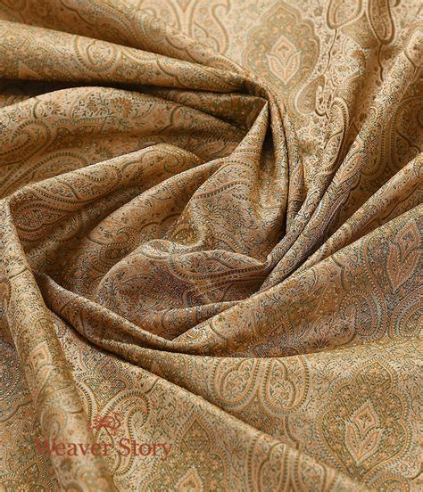 Handwoven Beige Paisley Jamawar Fabric – WeaverStory