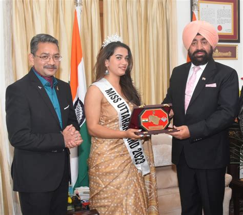 06-05-2023 : Miss Uttarakhand-2023 Saina Rautela meeting Governor. | RAJBHAWAN UTTARAKHAND | India