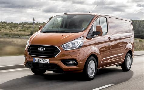 Ford Transit Custom Plug-In Hybrid with Geofencing technology | Electric Hunter