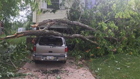 Bellevue homeowners deal with storm damage