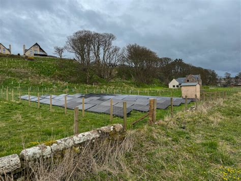 Solar powered shed © Ralph Greig :: Geograph Britain and Ireland