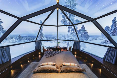 Glass igloos Finland | Levin Iglut – Golden Crown