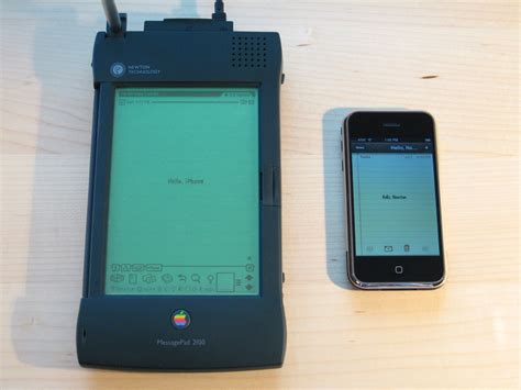 File:Apple Newton and iPhone.jpg - Wikimedia Commons