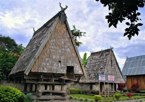 7 Keunikan Rumah Adat Tambi Asal Sulawesi Tengah