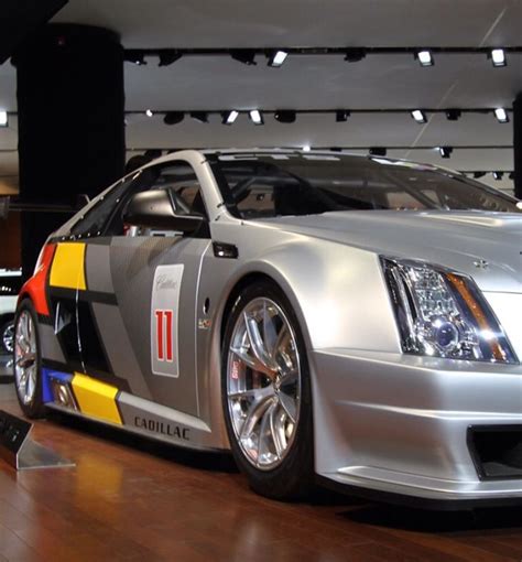 ปักพินในบอร์ด Cadillac CTS-V Coupe Race Car