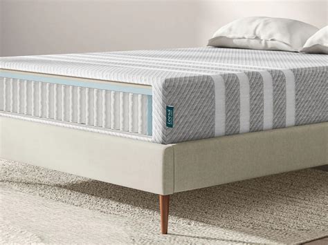 Leesa Original Hybrid - Mattress Reviews | GoodBed.com