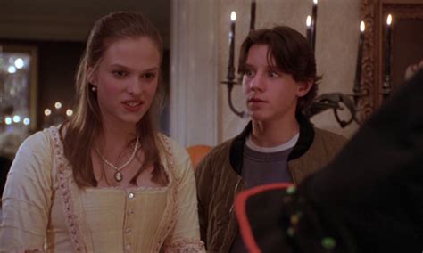 Pic: Remember Allison from Hocus Pocus? Here's what she looks like now