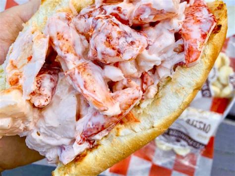 The Best Lobster Rolls in Boston · The Food Lens