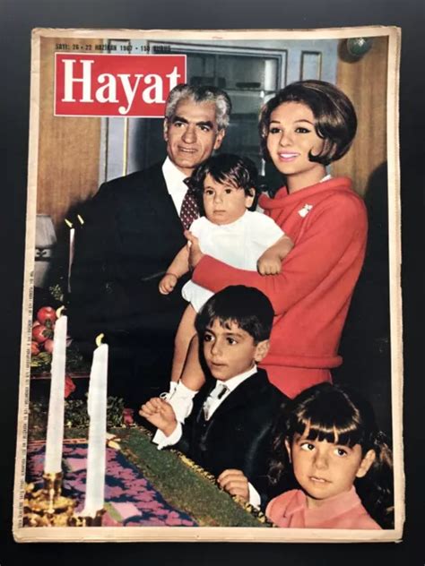 HAYAT TURKISH MAGAZINE 1967 Pahlavi family/Twiggy/Svetlana Alliluyeva ...