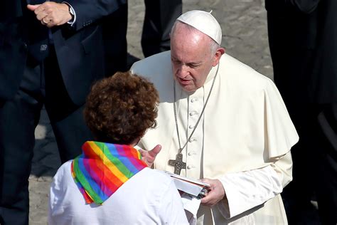 Pope Francis allows non-ritual blessings for same-sex couples | The ...