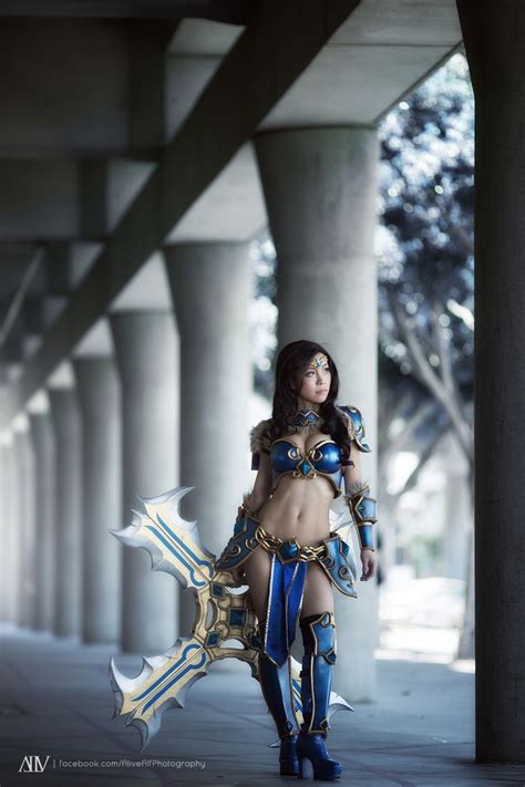 Sivir Cosplay by Miyuki Cosplay Sivir, the Battle... - Look my Cosplay! | Epic cosplay, Cosplay ...