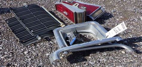 Headlight pieces from 1978 and later; Older grill pieces from 1979 ...