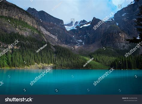 Photos Moraine Lake Hike During Summer Stock Photo 1623652936 | Shutterstock