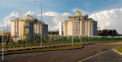 LNG gas storage tanks Stock Photo | Adobe Stock