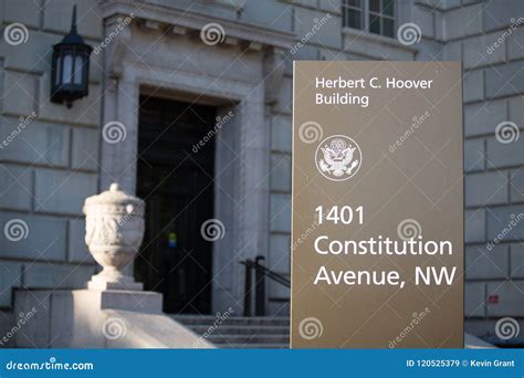 Department of Commerce Herbert C. Hoover Building Editorial Stock Image - Image of mall ...