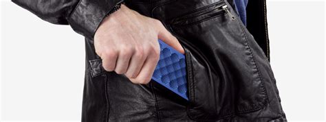 Unleash Your Music with Jawbone Mini Jambox | Fuseproject