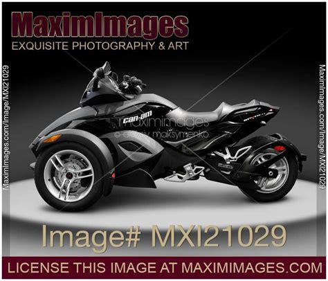 Stock photo: BRP Can-Am Spyder Roadster | MaximImages | Image #MXI21029