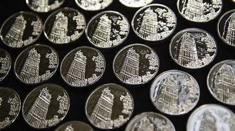 £100 Coin Launched To Commemorate The New Year