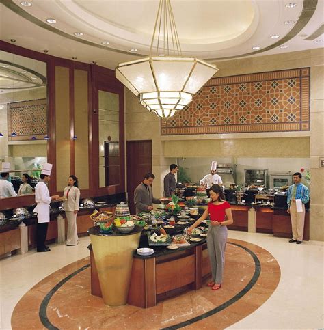 Sheraton New Delhi Hotel - Indian Holiday