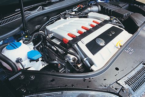 Volkswagen R32 Engine : Volkswagen Vr6 24v R32 3 2l Engine 3d Model 110 ...