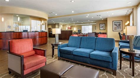 Comfort Suites Orlando Airport from $60. Orlando Hotel Deals & Reviews - KAYAK