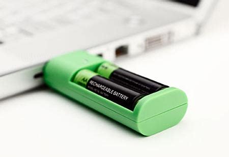 Portable USB Battery Charger | Gadgetsin