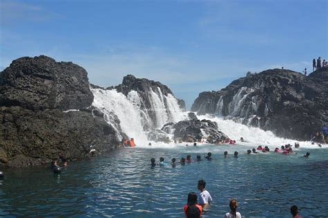 Laswitan Lagoon: Getting Splashed in Cortes, Surigao del Sur ...