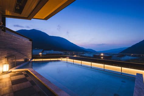 Hakone Gora KARAKU Ryokan - Deals, Photos & Reviews