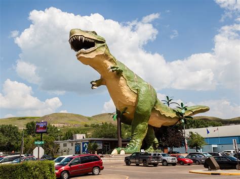 Drumheller is world famous for its rich deposits of dinosaur bones and fossils. Stood in the ...