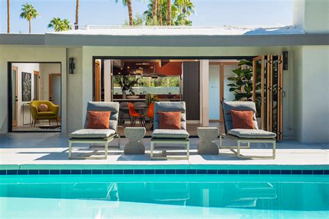 Mid-Century Modern Home in Palm Springs | Modernism Week | ICONIC LIFE