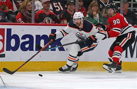 What it means for Blackhawks, Oilers’ cap situations if Duncan Keith ...