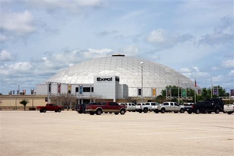 Two Injured As Sign Collapsed at Bell County Expo Center Sunday