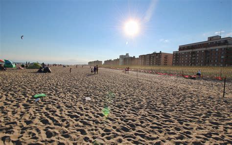 Rockaway Beach / New York / USA // World Beach Guide